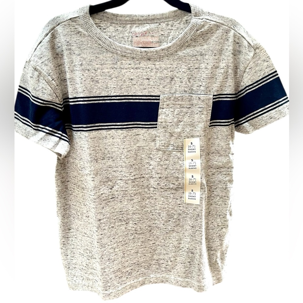 New boys 6/7 gray blue stripe tee with pocket - Picture 2 of 3